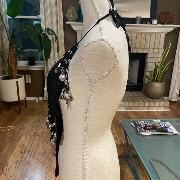 Backless Belly Dancer Top and Bottom - Picture 5 of 10